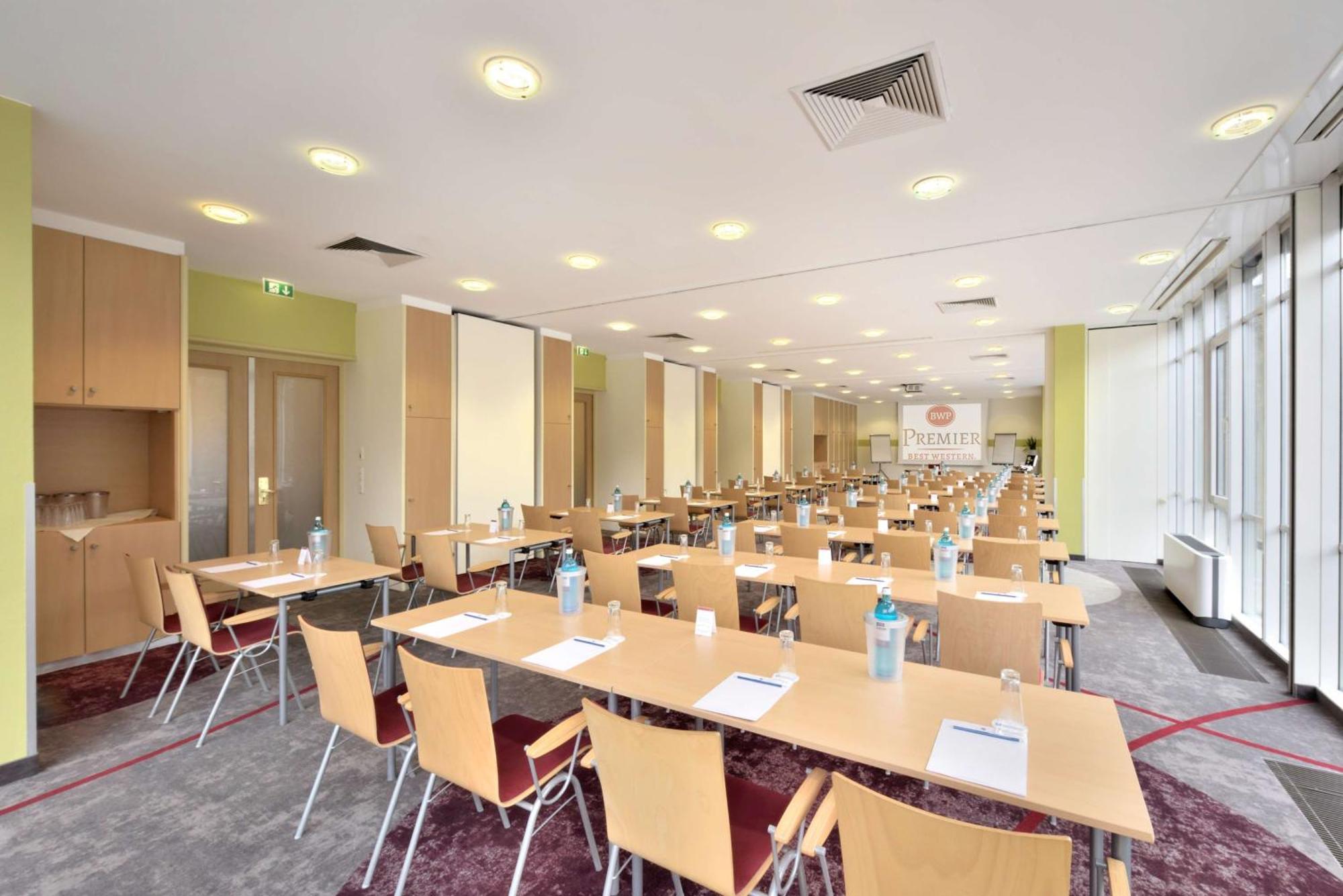 Best Western Premier Hotel Villa Stokkum Hanau Extérieur photo